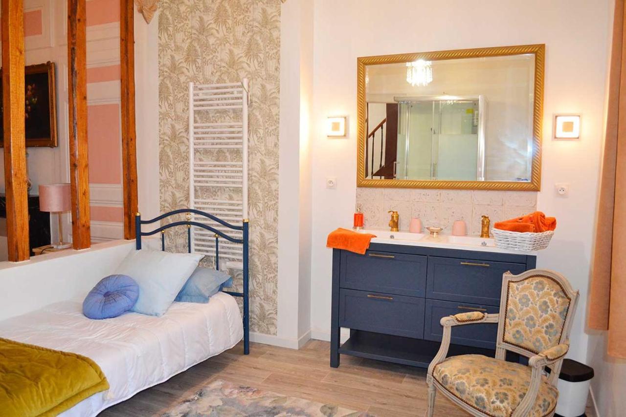 Domaine De L Hyeres Hotel Grandcourt  Kültér fotó